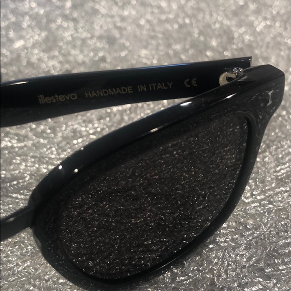 Illesteva perfect shades - Picture 2 of 4